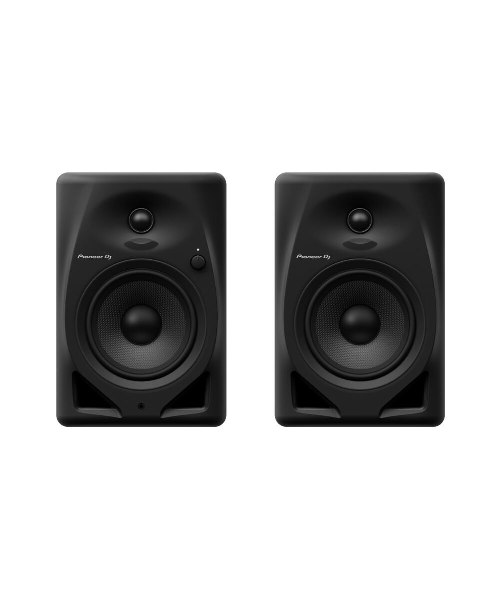 DM 50D PIONEER DJ WEB 02 scaled